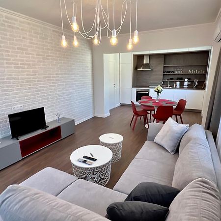 Location ! Location ! Location ! City Garden View Apartment Sofia Eksteriør billede