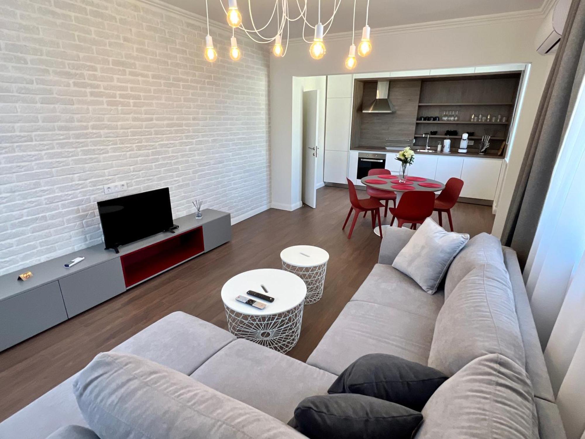 Location ! Location ! Location ! City Garden View Apartment Sofia Eksteriør billede
