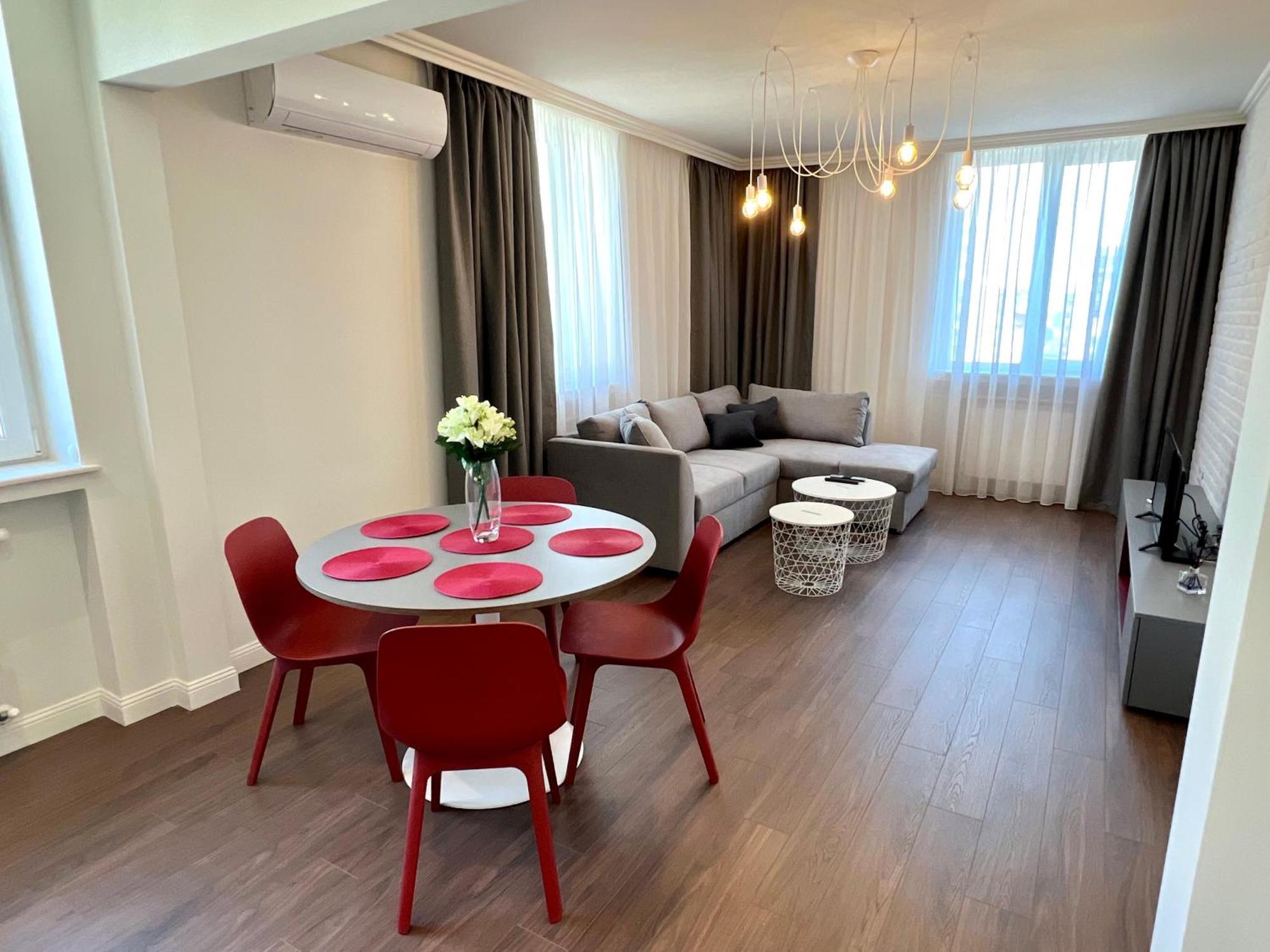 Location ! Location ! Location ! City Garden View Apartment Sofia Eksteriør billede